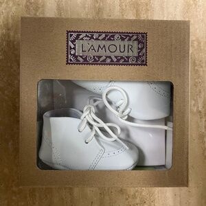 L’Amour Baby Boy White Shoe